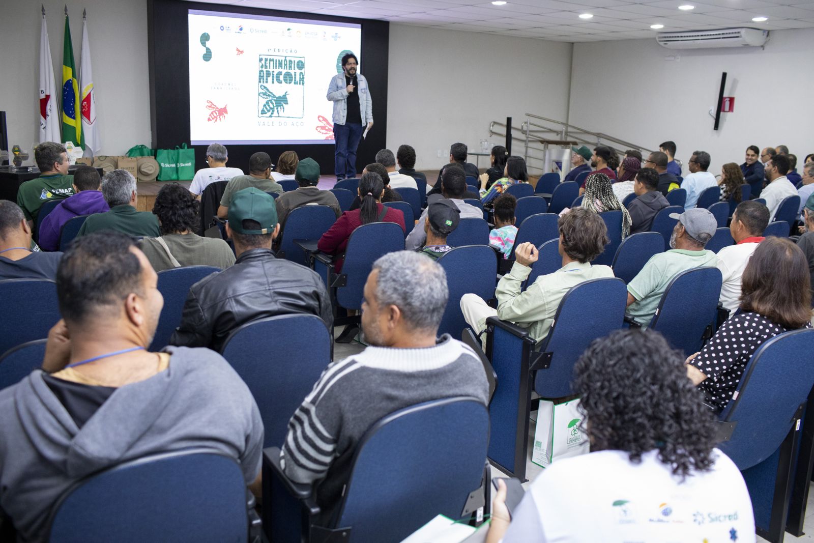 2º Seminário Apícola do Vale do Aço — AAPIVALE